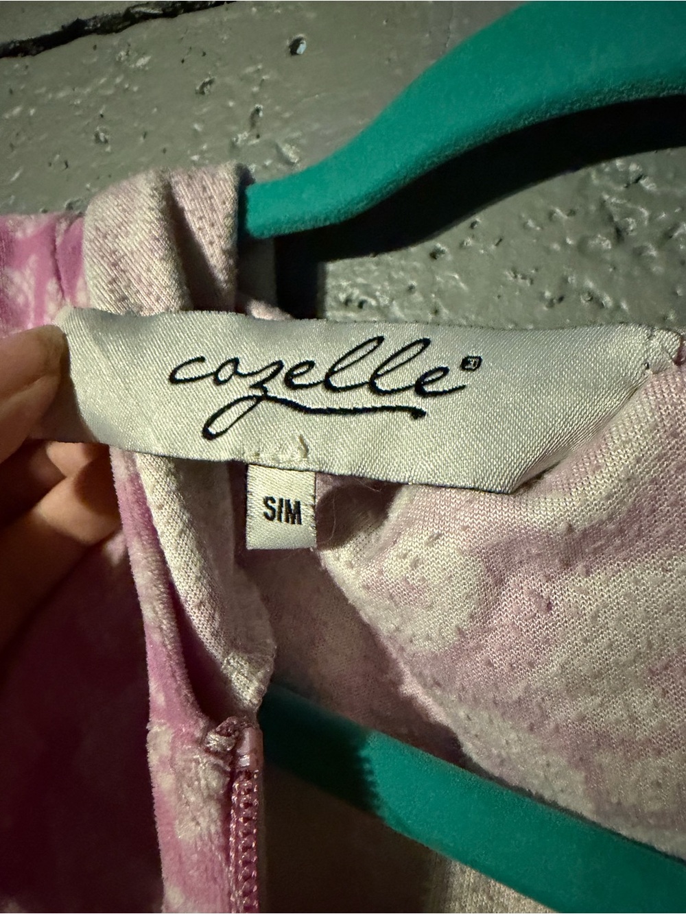 Plush Hooded Pink Patterned Fleece Robe - Picture 4 of 6